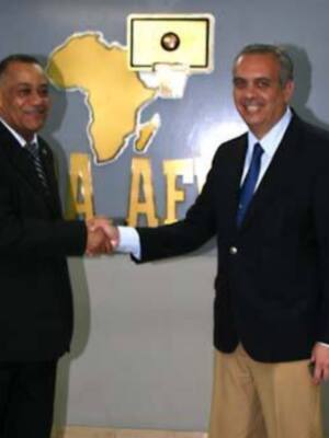 Sáez: Todos somos responsables del desarrollo del baloncesto africano