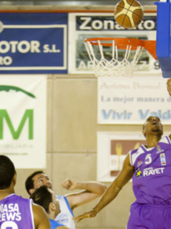 ADT Tarragona y Adepal Alcázar toman ventaja por los play-offs en la Adecco LEB Bronce