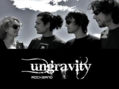 Concierto de Ungravity Rock Band con Paz Alarcon en Sevilla