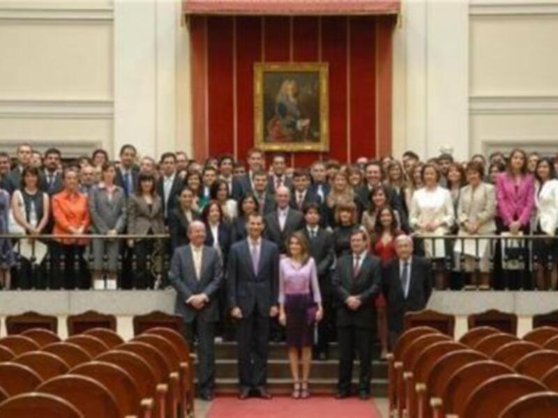 Ocho estudiantes andaluces reciben las becas de postgrado de la fundación Caja Madrid 