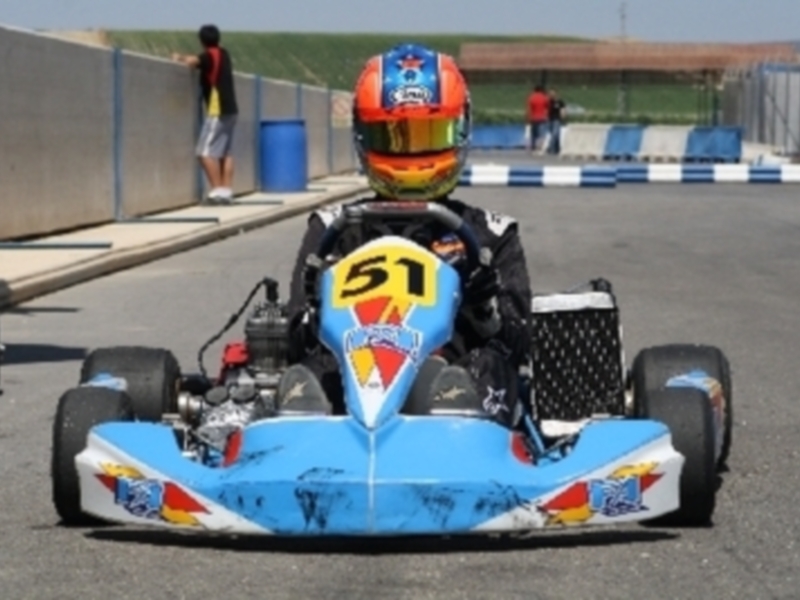 Manu Bejarano, con Fernando Alonso a por el Campeonato de España de karting