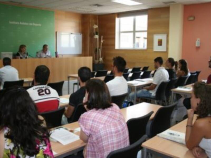 La Junta forma a 30 profesionales en la metodología de la investigación deportiva