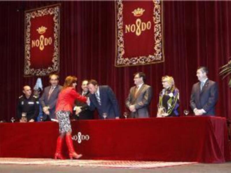 La APS recibe una Mención Honorífica de la Policía Local de Sevilla 