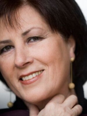 Isabel Fayos vista por Paco Correal en Diario de Sevilla