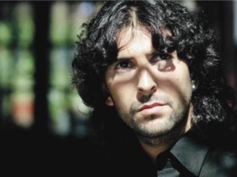 Arcángel actuará en Mairena del Aljarafe en la previa del Día de Andalucía en un mes de teatro y música