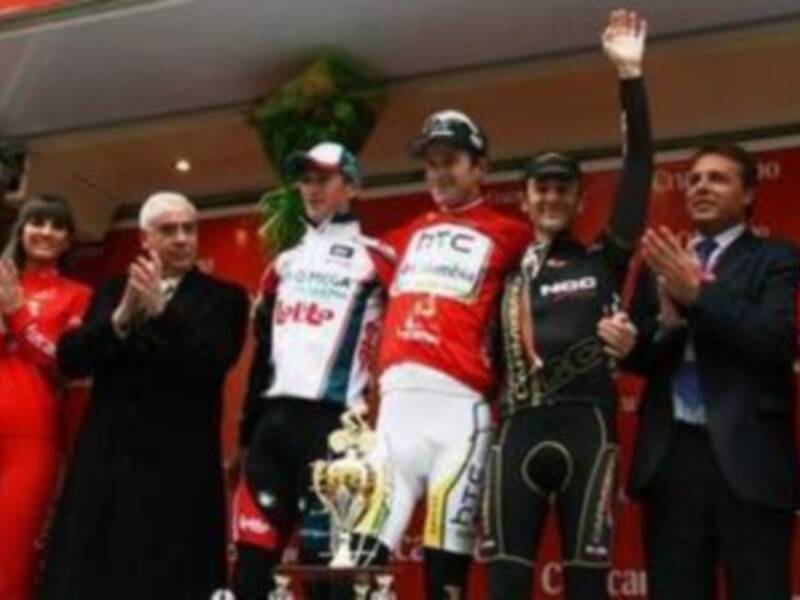 Luciano Alonso destaca en Antequera la buena salud del ciclismo andaluz en su visita a la última etapa de la Vuelta a Andalucía 