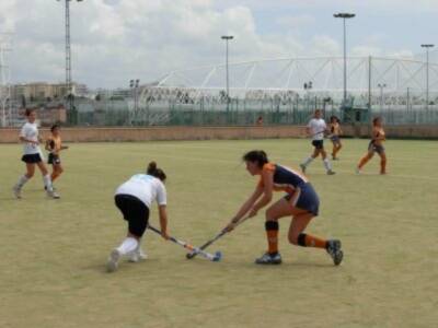 DERROTA A PESAR DE UN GRAN PARTIDO DE LAS CADETES DEL CLUB DE HOCKEY SAN FERNANDO EN LA LIGA ANDALUZA FEMENINA ÚNICA