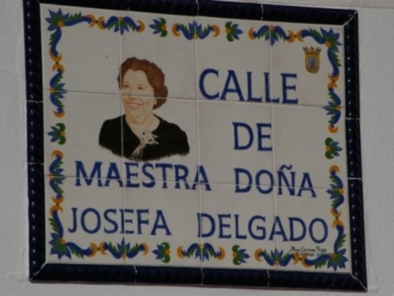 Homenaje a Josefa Delgado Jiménez con la nominación de una calle (Chipiona)