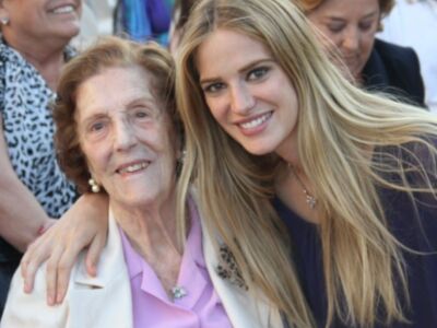 Sevilla se viste de gala por el Décimo Aniversario de la revista Surrealista