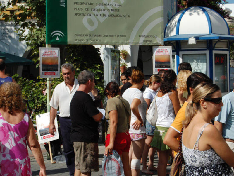  La plataforma comarcal Por un horizonte sin molinos continúa con su campaña de recogida de firmas y anuncia posibles movilizaciones(Chipiona)
