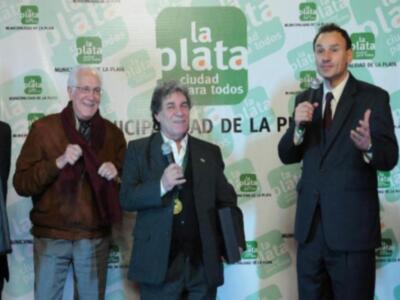 La Municipalidad de La Plata distinguió al actor y director de origen gaditano, Carlos Moreno como Ciudadano Destacado 
