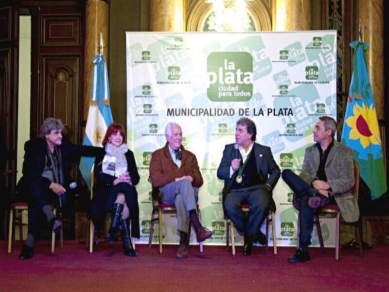 La Municipalidad de La Plata distinguió al actor y director de origen gaditano, Carlos Moreno como Ciudadano Destacado