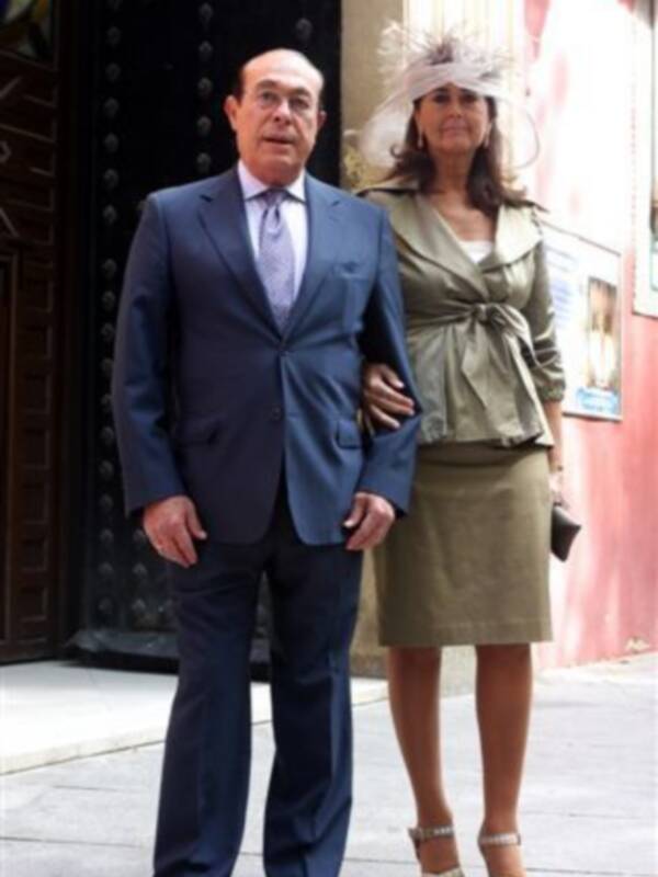 Boda en Sevilla de la hija del rejoneador Rafael Peralta
