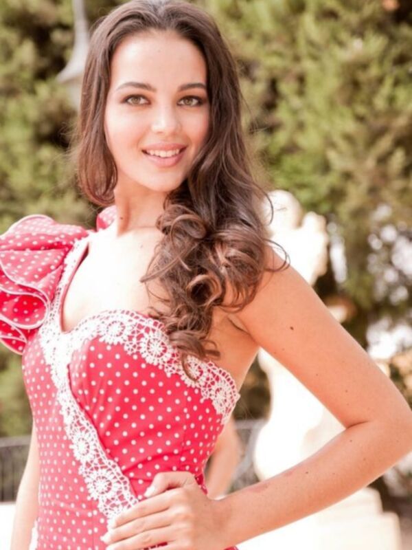 La sevillana Fátima Jiménez representará a España en el Certamen Miss Mundo 2010
