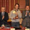 Moyá recibe el Giraldillo de plata en un acto solemne y entrañable
