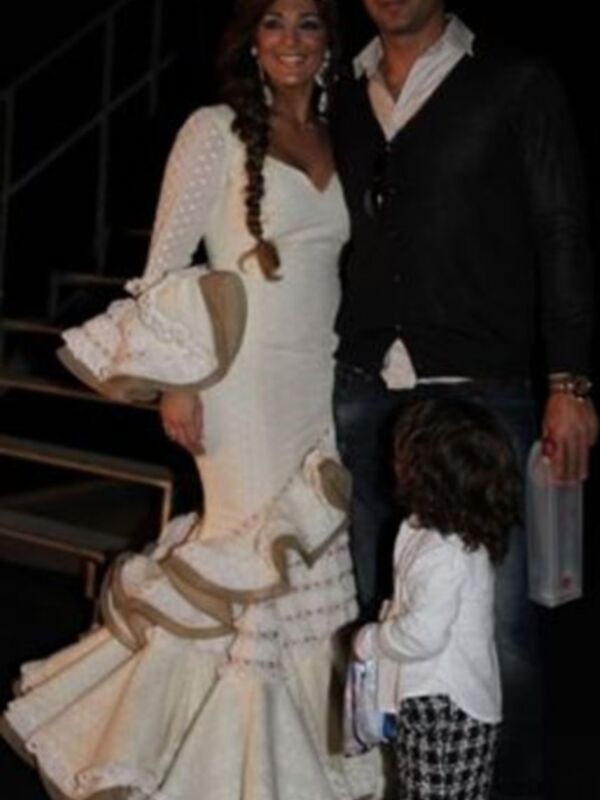 Raquel Bollo, feliz junto al padre de su tercer hijo
