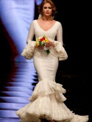 Elisabeth conto con el apoyo de su novio, el futbolista Alexis que fue a verla desfilar por primera vez 