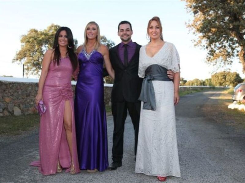 Rocío Carrasco con Fidel Albiac, espectacular en la boda de su prima Rosario