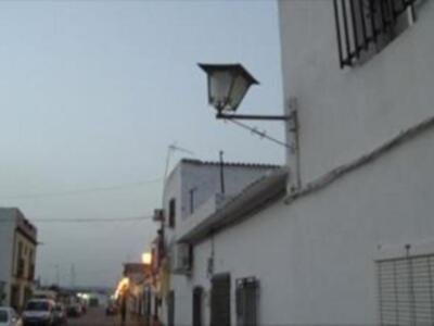 La coalición Partido Andalucista y Compromiso con Lora visita la barriada del veredón del acebuchal