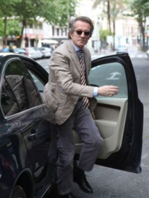 La Duquesa de Alba, con mantilla, madrina de la exhibición de enganches  