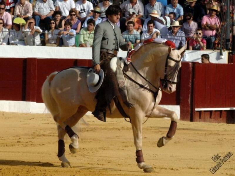Ventura y Mendoza empatan en el duelo de osuna