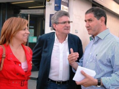Elena Valenciano: "Yo, con Manolo García; y todos los socialistas españoles, con Chipiona"