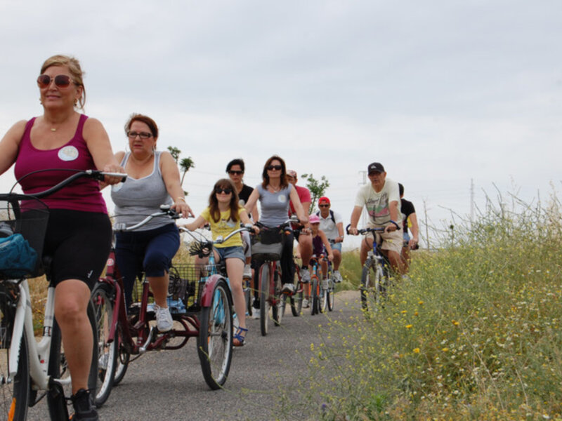 Más de  200 ciclistas han participado en la marcha en bici Vía verde entre rios.