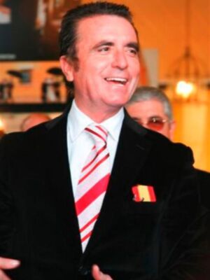 Ortega Cano operado del pie