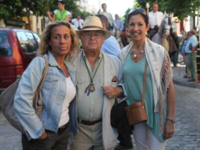 Fran Rivera y Simoneta Gómez Acebo en  el camino del rocío   