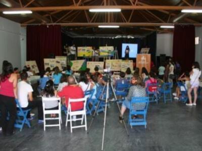  Endoñánate echa el cierre en una jornada festiva en la que los escolares exhibieron  sus conocimientos sobre el espacio natural