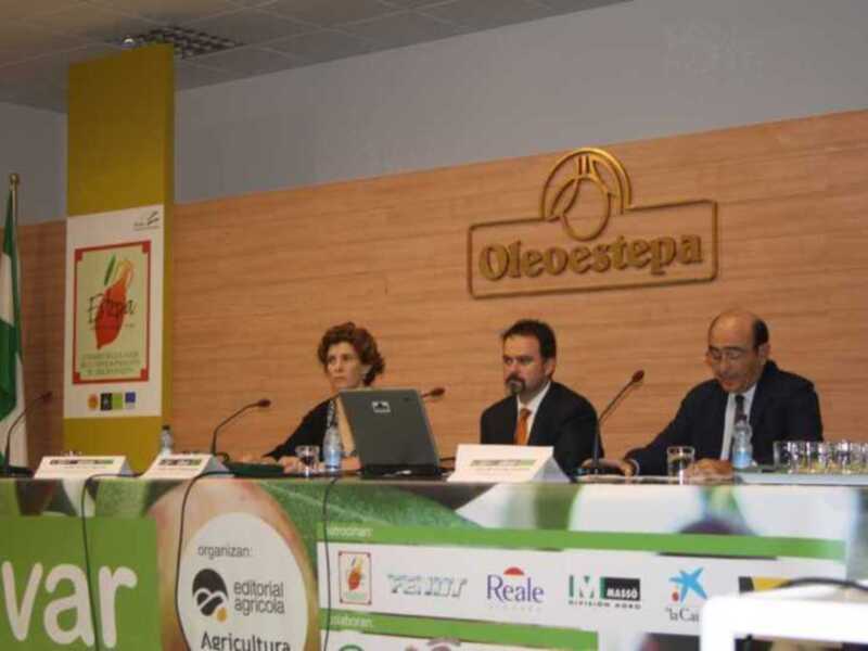 Estepa acoge las I Jornadas Rentabilidad y Futuro del Olivar de Andalucía 