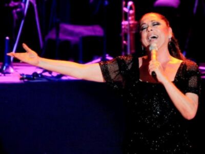 Isabel Pantoja, arrasa en Córdoba 