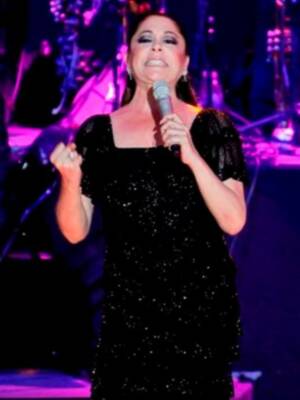 Isabel Pantoja, arrasa en Córdoba