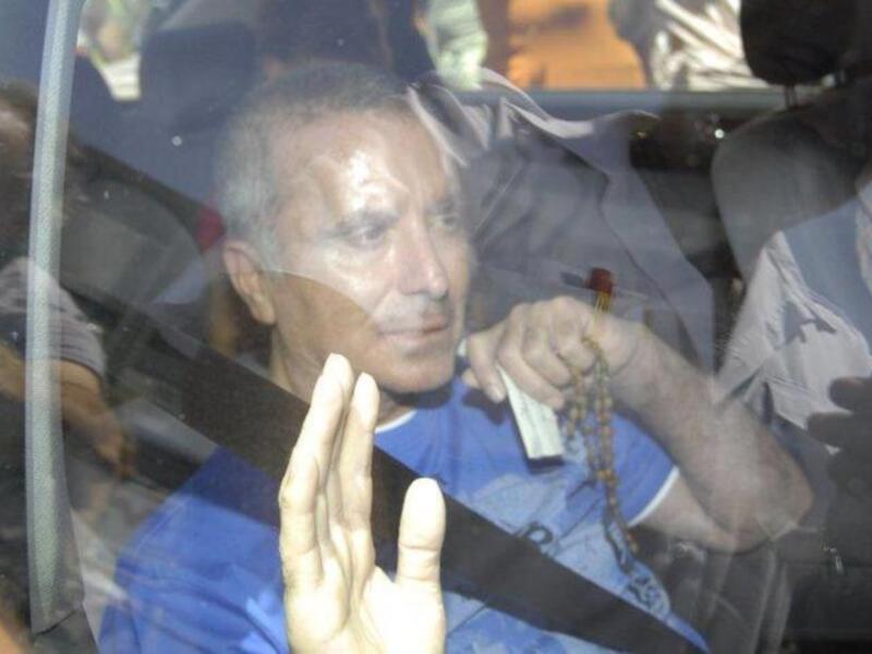 Ortega Cano sigue en silla de ruedas y tendrá que ser operado de nuevo el 14 de septiembre en Sevilla, esta vez de colon