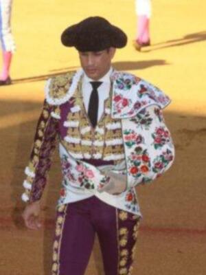 La Duquesa de Alba por primera vez en Sevilla con Alfonso Diez tras dar la noticia de su boda