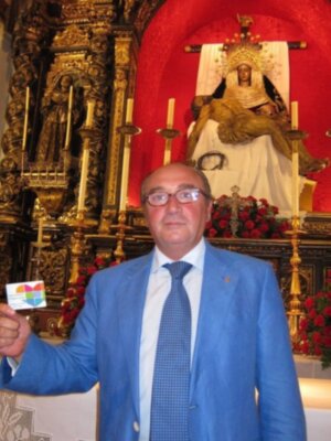 Costaleros Solidarios en el Baratillo‏