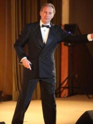 Alejandra Osborne y su marido en el cuarto mes de embarazo