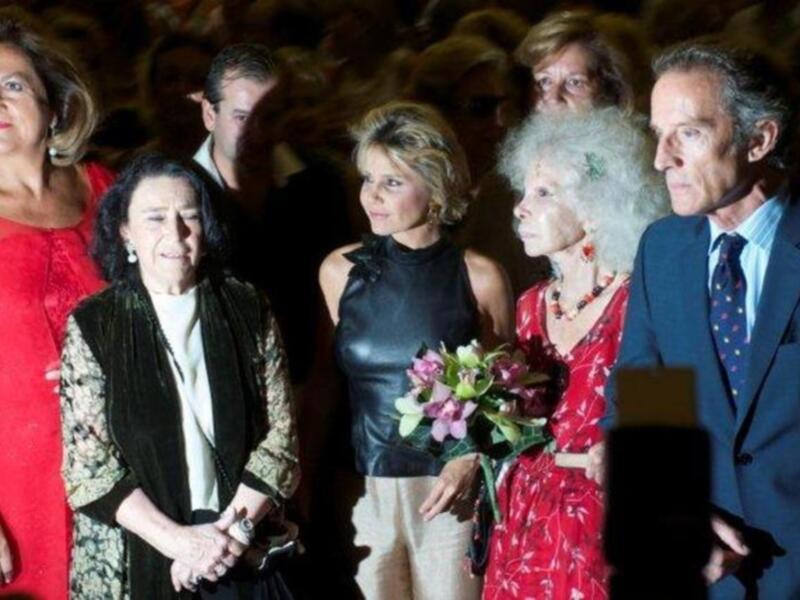 La Duquesa de Alba y Alfonso Díez, en su último acto público como solteros