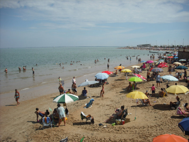 La playa de La Cruz del Mar obtiene la Q de calidad(Chipiona)