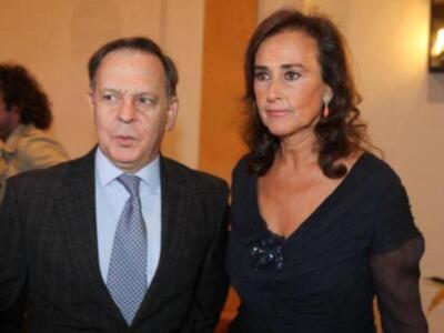 La duquesa de Alba sufre una caída en su palacio y tiene que  guardar reposo por una fisura en la pelvis y suspende la luna de miel a Tailandia