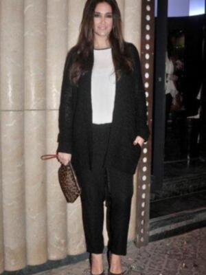 Francisco Rivera, con su novia Lourdes, feliz por la paternidad y la boda de su hermano pequeño