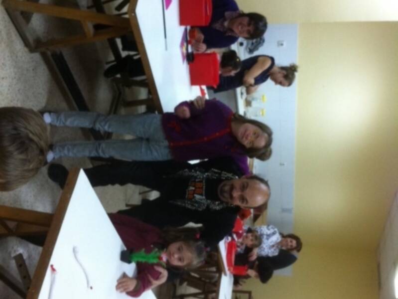 La fundación abracadabra llena Sevilla de magia e ilusión con los talleres para gente mágica, patrocinados por la fundación MAPFRE