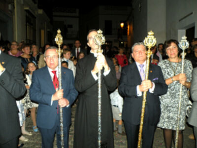 Procesión de gloria de la Virgen de la Soledad de Alcalá del Río con motivo de la imposición del Fajín de S. M. EL Rey Juan Carlos I