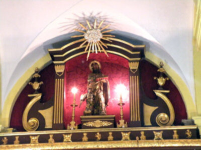 Altar de Triduo de la Virgen de los Reyes, Patrona de los Sastres.