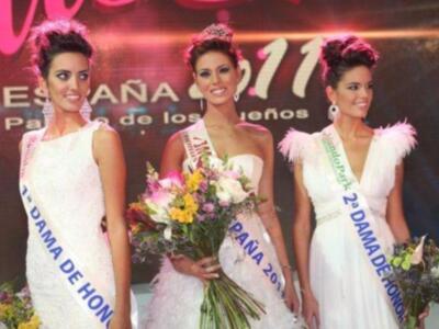 Miss España 2011 Andrea Huisgen; una catalana de padre alemán