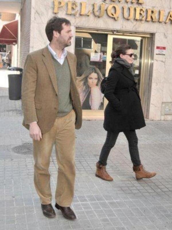 Eugenia Osborne embarazada y su marido van a ver los mellizos de su hermana