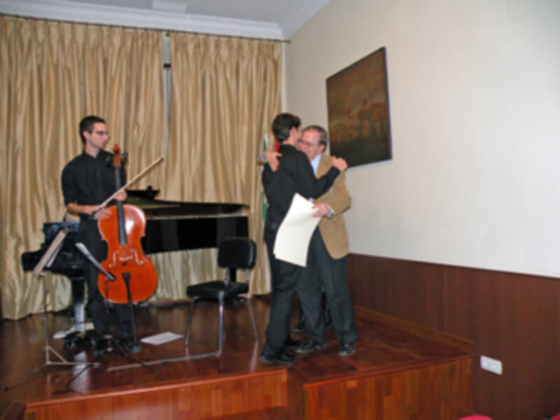 Concierto de violín, violonchelo y piano, por el Trío Anira en el Ateneo Sevillano
