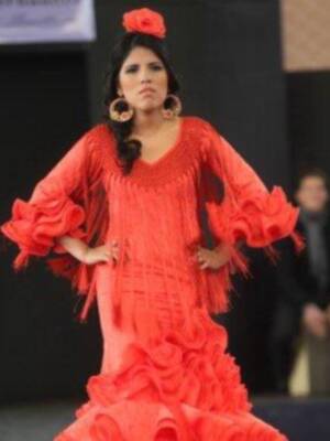 Isabel Pantoja, la hija de Isabel, debuta en las pasarelas