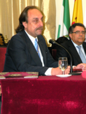 El cofrade Gabriel Solís Carvajal, pronuncio en el Ateneo Sevillano, el pregón de la Siete Palabras.