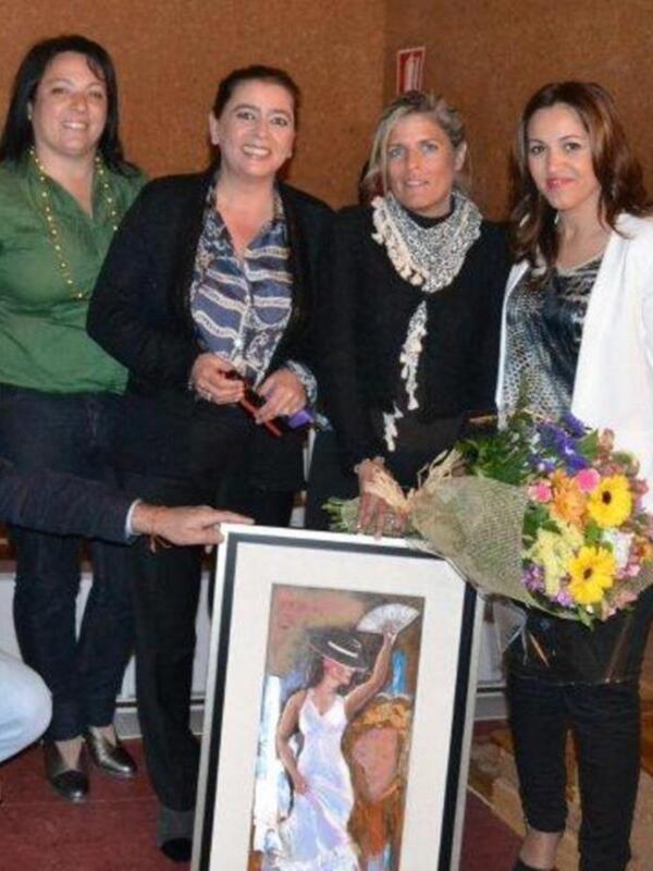  María del Monte recibe un caluroso homenaje del pueblo de Bormujos con motivo del día de la mujer